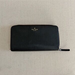 Kate Spade Black Pebbled Leather Zip Wallet with Gold Logo